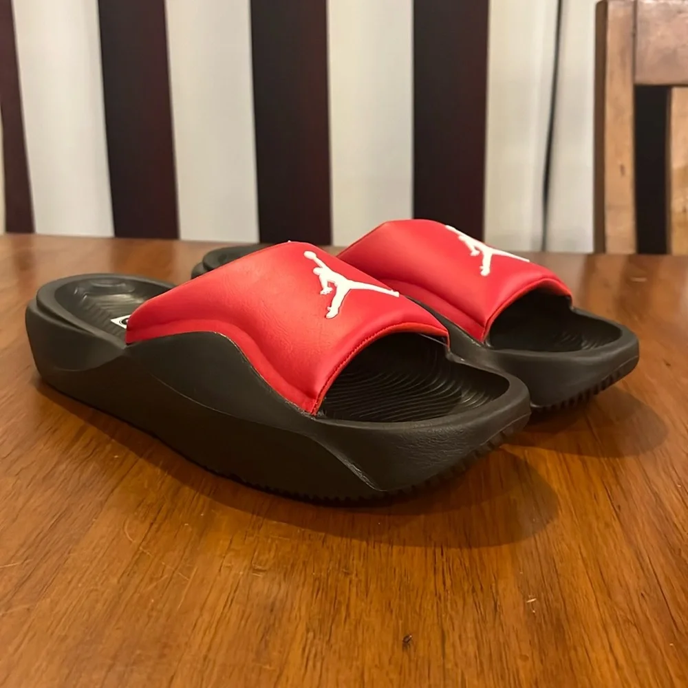 Nike Jordan Franchise Slides Sandals Shoes new HF3263 600 red black Men’s Size 8